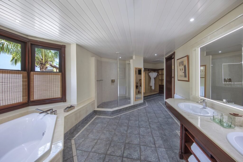 جناح سينيور مطل على الشاطئ