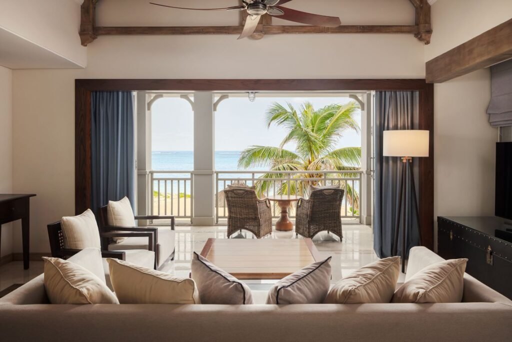 جناح لا مورن بالكوني