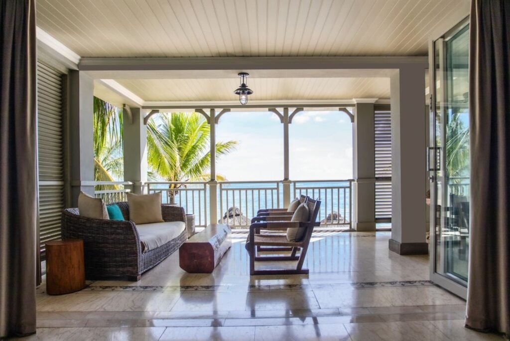 جناح لا مورن بالكوني